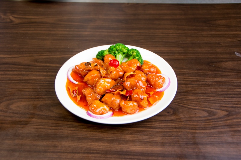 c03. tangerine chicken 陈皮鸡 <img title='Spicy & Hot' align='absmiddle' src='/css/spicy.png' />